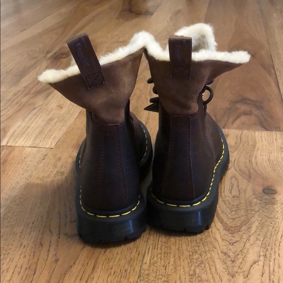 BNIB Dr. Martens KOLBERT winter boot - Picture 3 of 4